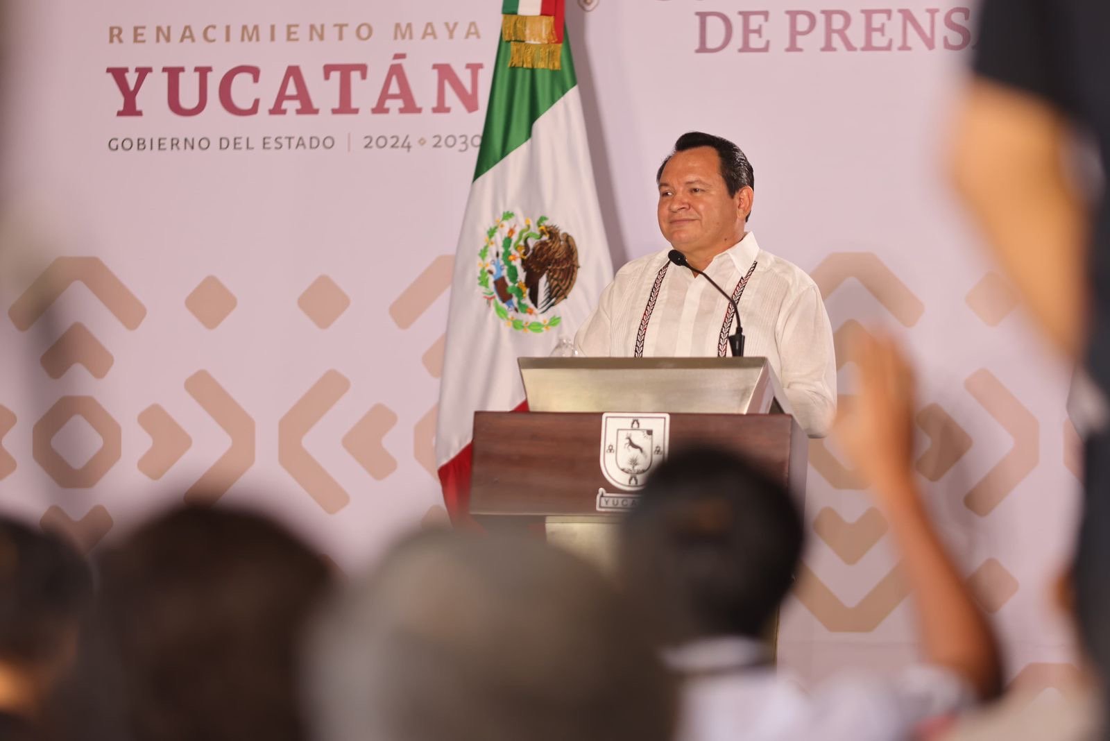 Asegura el Gobernador Joaquín Díaz Mena que no habrá persecución, pero sí castigo ante irregularidades que dejó la anterior administración