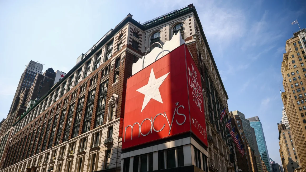 Empleado de Macy's encubre $154 millones en gastos: la empresa enfrenta consecuencias financieras