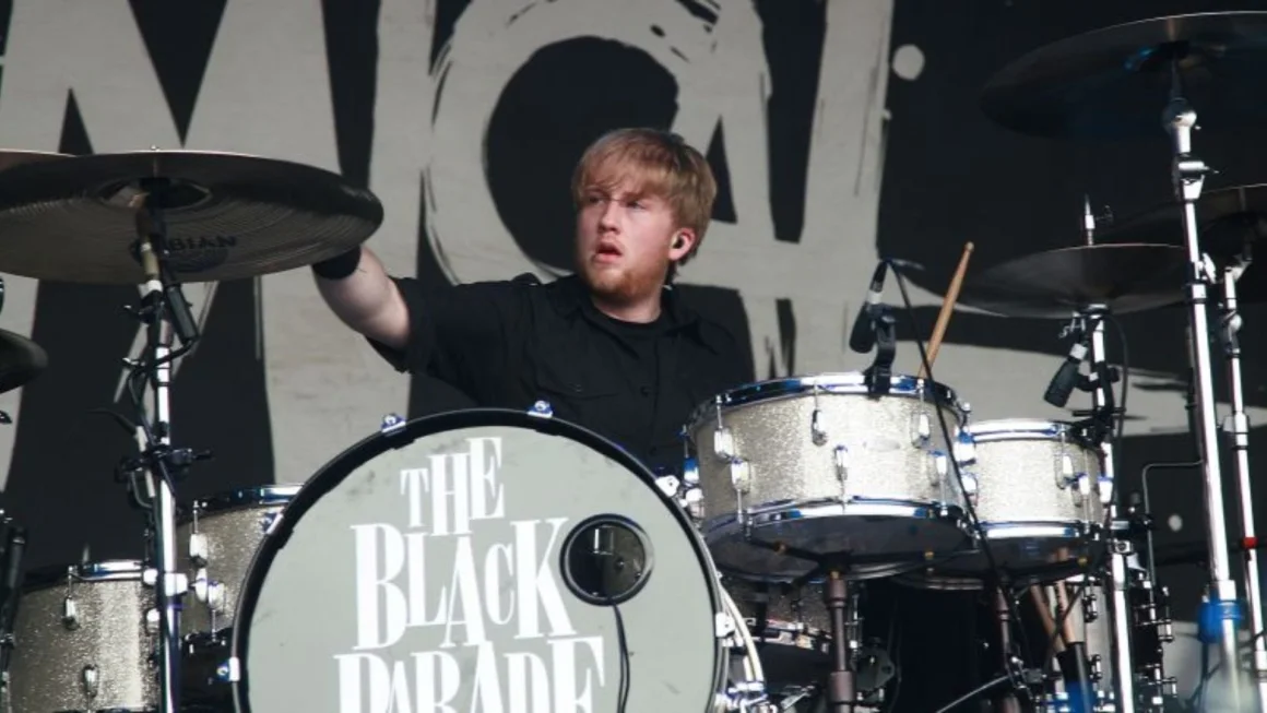 Muere Bob Bryar, exbaterista de My Chemical Romance, a los 44 años