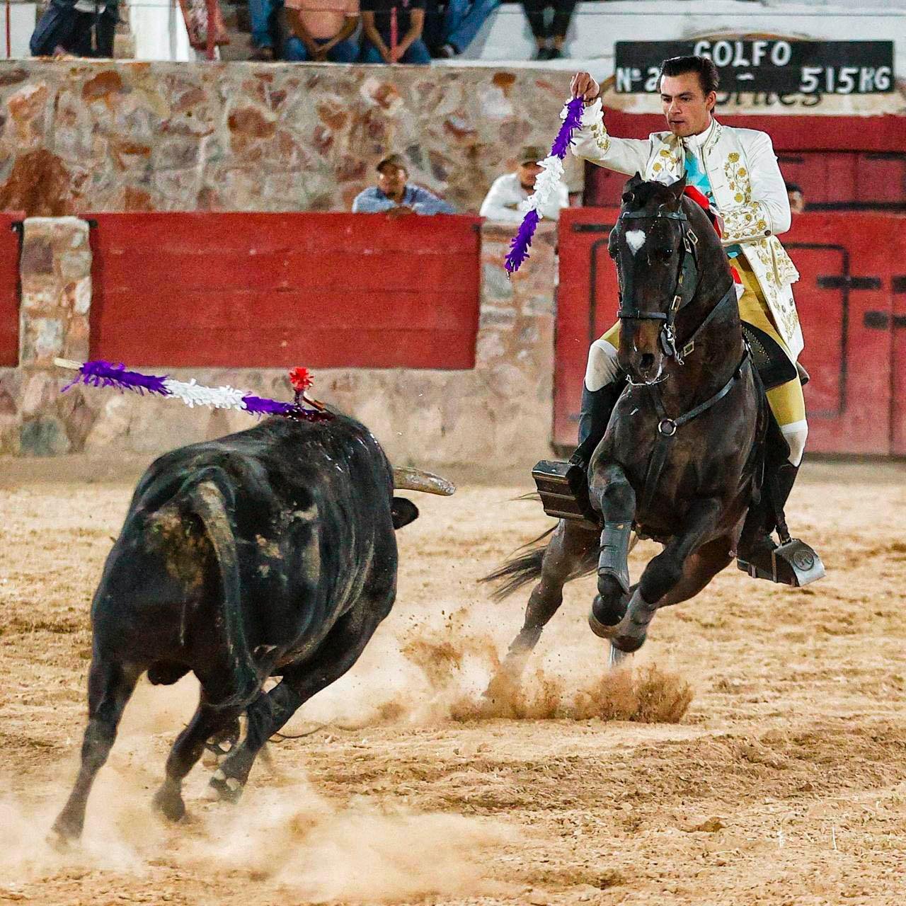 Fauro Aloi corta tres orejas en Cedral