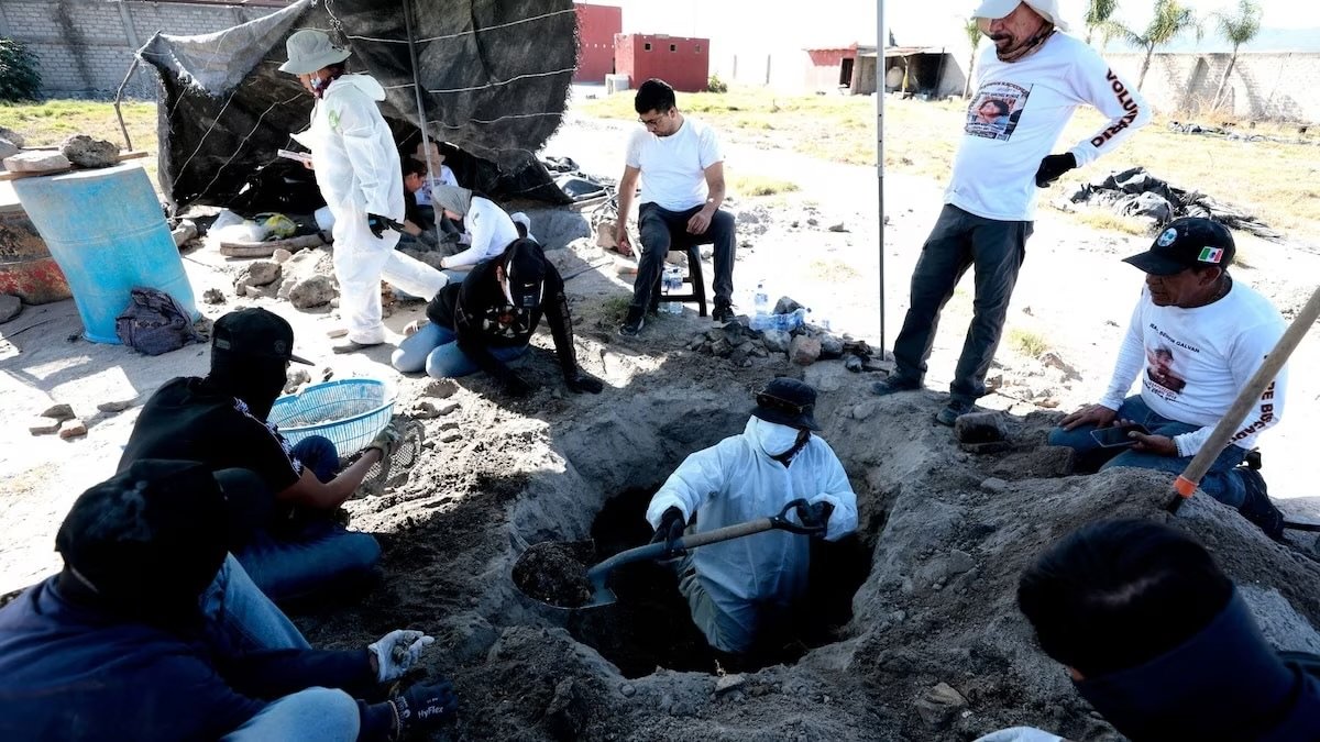 Descubren cuarto crematorio clandestino en campo de exterminio de Teuchitlán, Jalisco