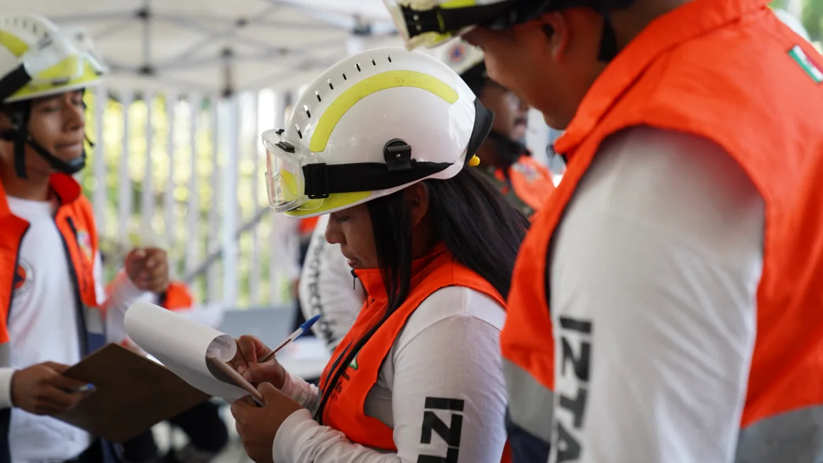 Interrumpir actividades y desconectar los suministros de gas, electricidad y agua
