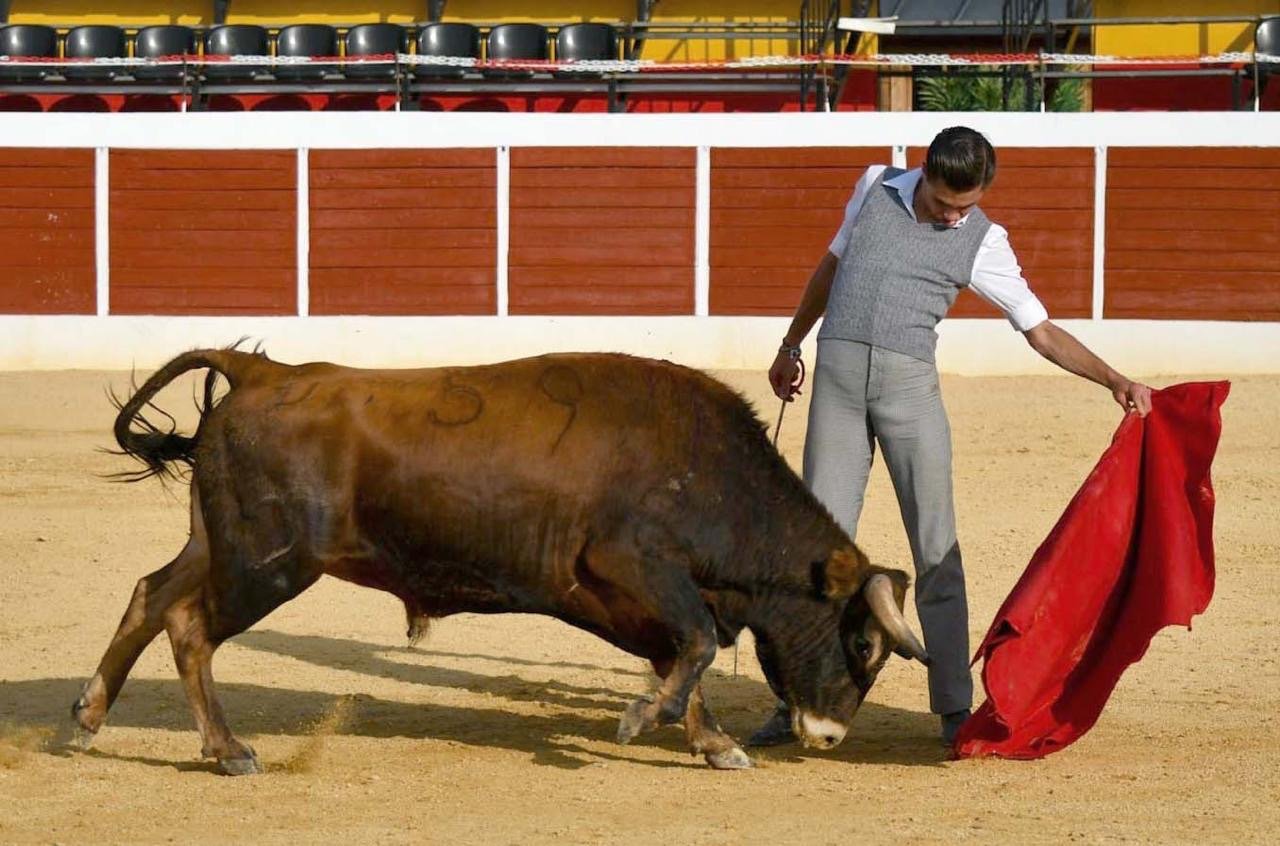 Bruno Aloi intensifica su preparación en España