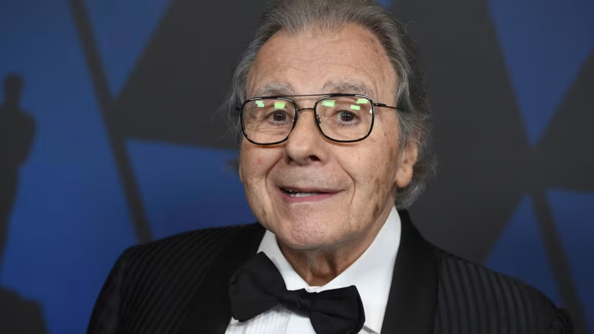Muere Lalo Schifrin, creador del icónico tema de 'Misión: Imposible', a los 93 años