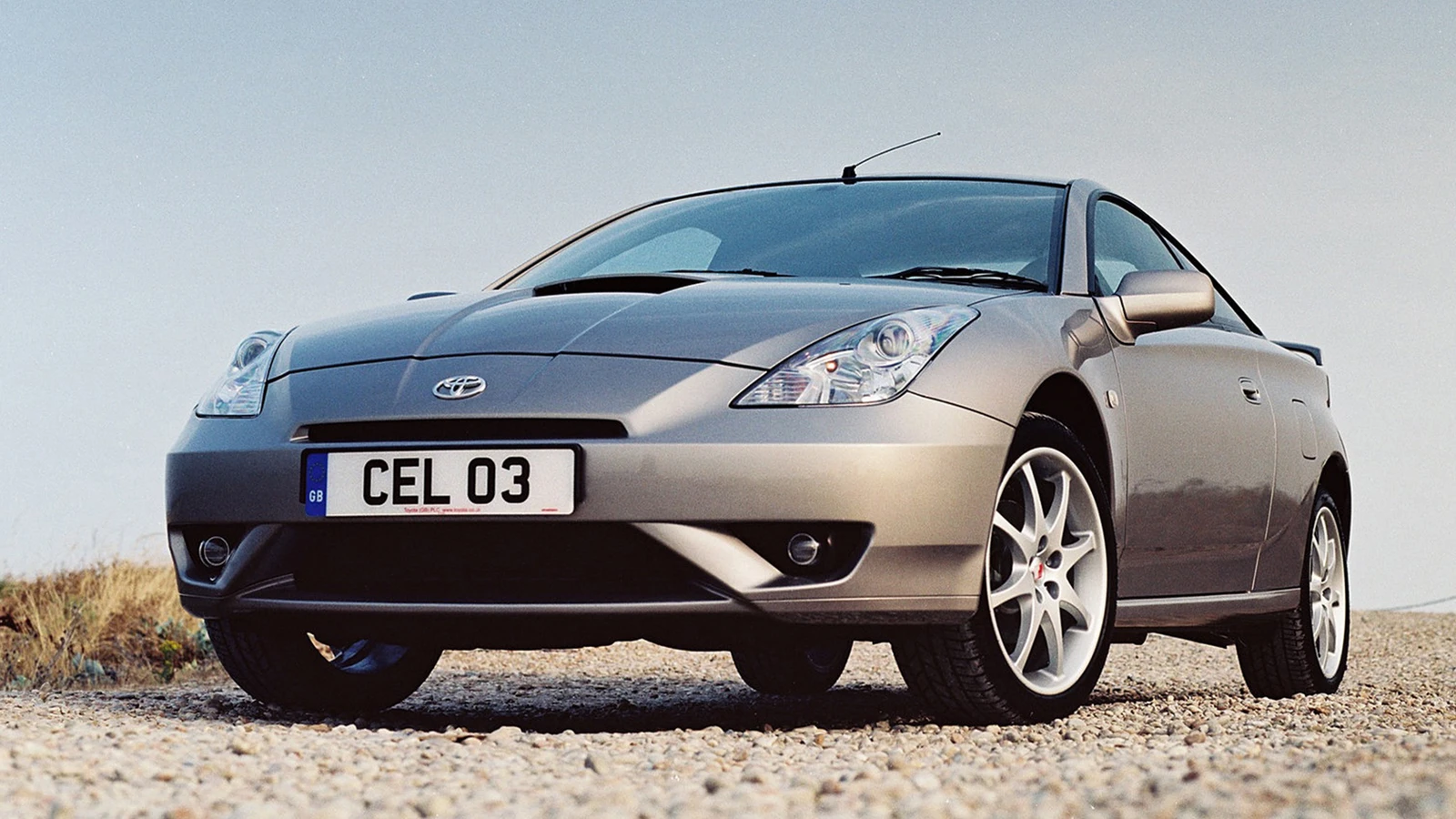 Toyota Celica regresa: el ícono japonés vuelve con versión deportiva GR y motor turbo de alto rendimiento