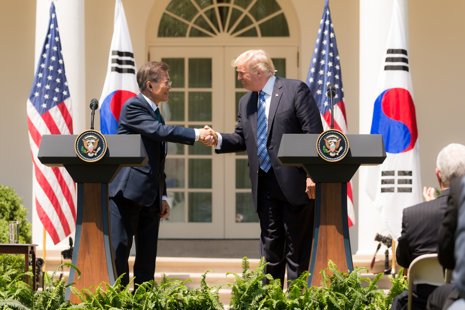 Corea del Sur acelera negociaciones con Estados Unidos para evitar aranceles antes del 1 de agosto