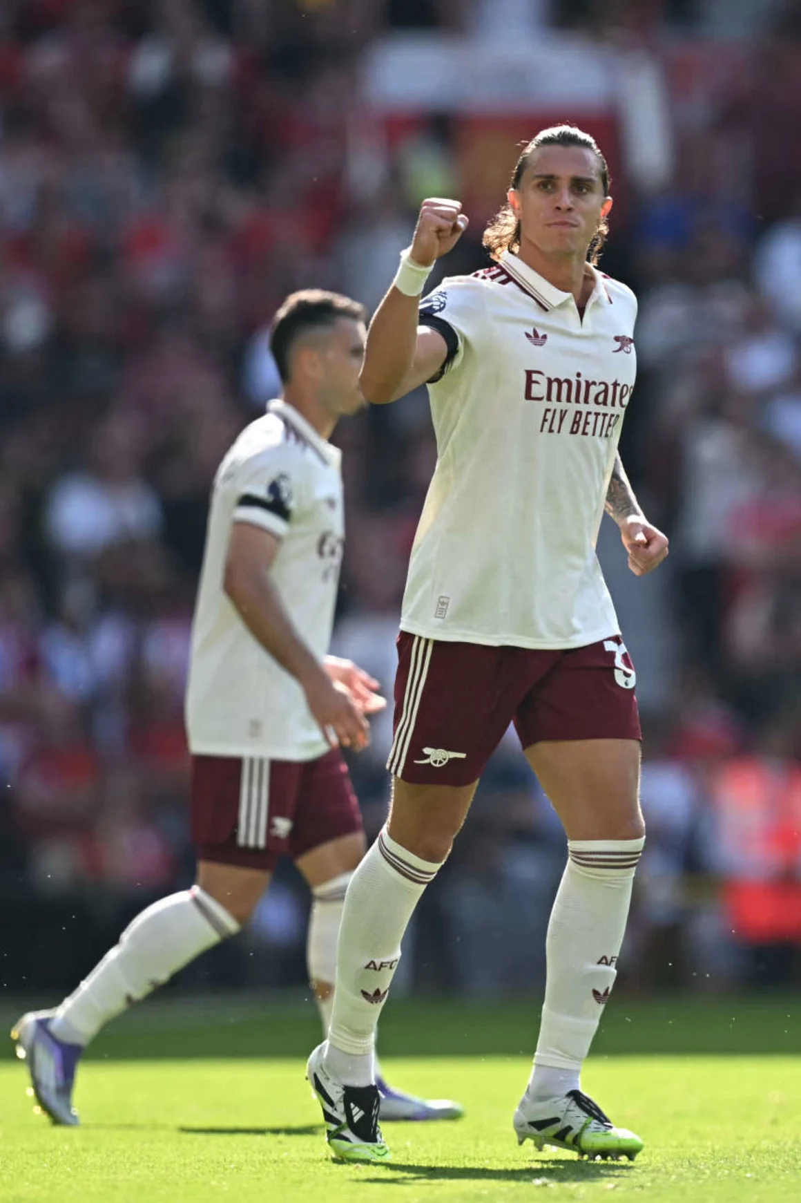 Arsenal vence al Manchester United en Old Trafford en el primer clásico de la temporada