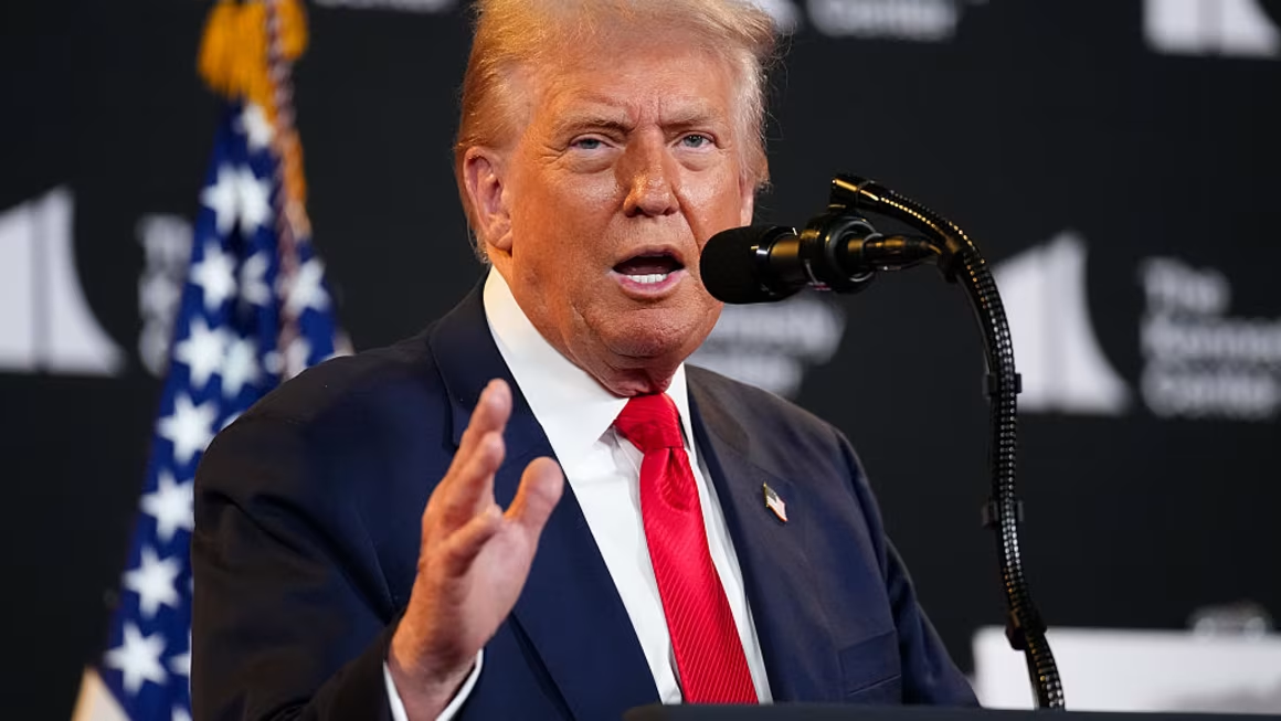 Trump asegura que México y Canadá cumplen con lo que EE.UU. exige en seguridad