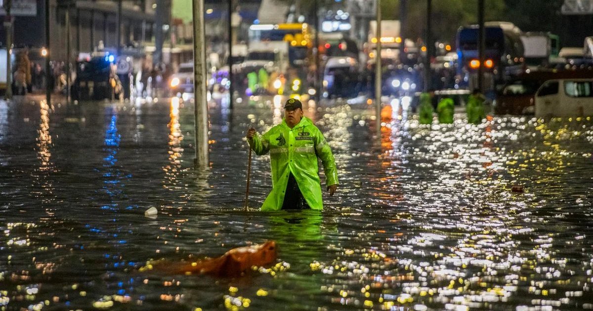 Sheinbaum anuncia análisis de soluciones técnicas ante inundaciones en el oriente del Valle de México