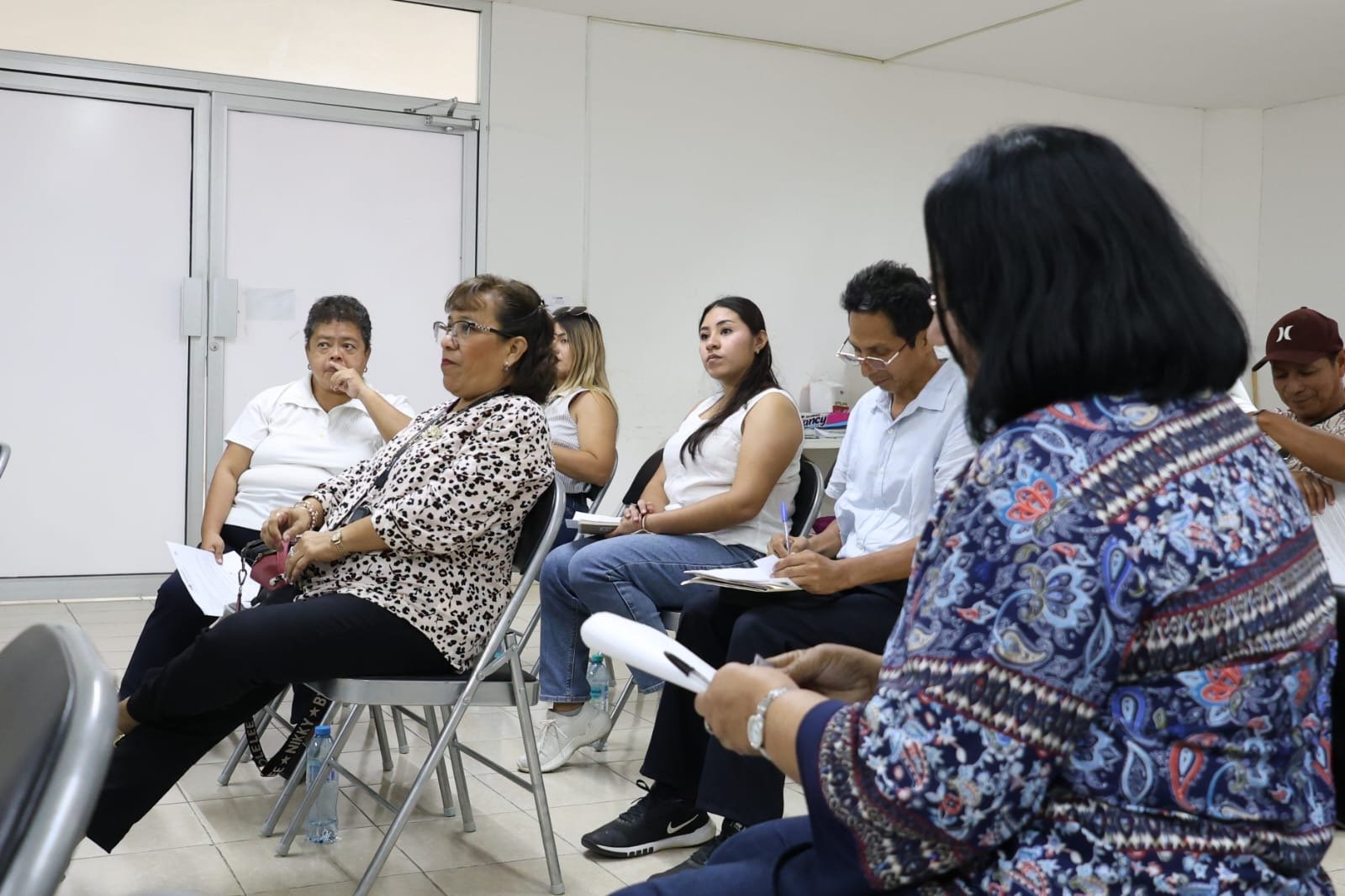 ff8d17bc-d562-43da-a5b2-4949baa3c794