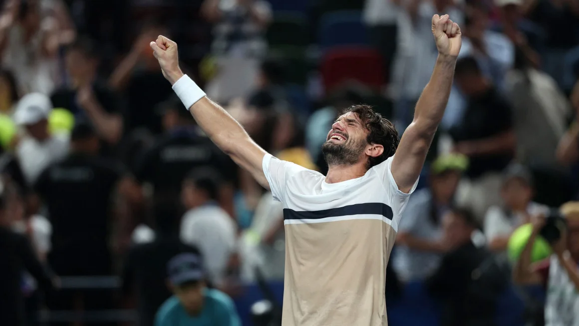 Vacherot escribe la historia: campeón inesperado del Masters de Shanghái