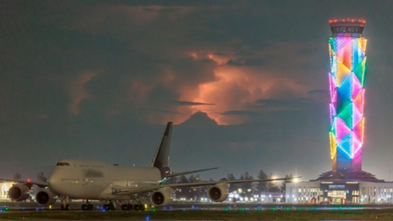 EEUU cancela 13 rutas desde México y abre nueva crisis aérea