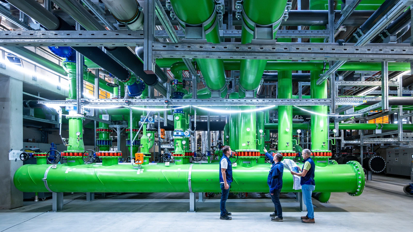 BMW inaugura su “corazón verde” en Baviera: el nuevo Energy Centre para la planta de baterías de alto voltaje