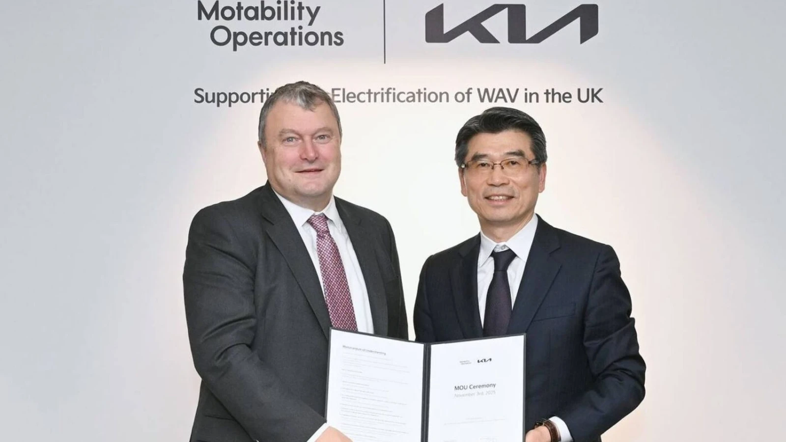 Kia y Motability Operations sellan alianza para impulsar la movilidad inclusiva con el nuevo Kia PV5 WAV eléctrico