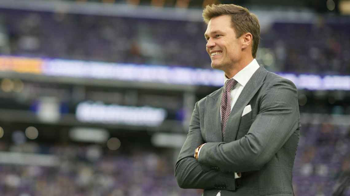 Tom Brady revela que su nueva perra es un clon de su antigua mascota