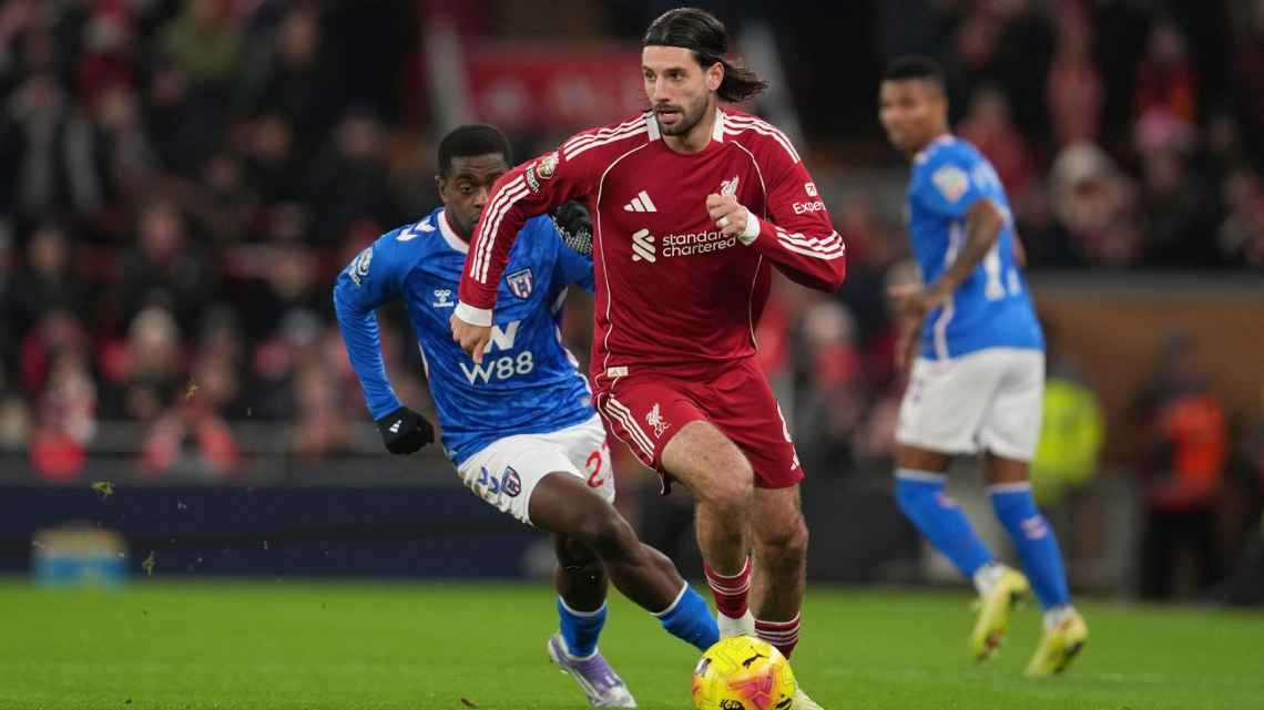 Liverpool Empata Agónicamente Contra Sunderland, pero Sigue Sumido en la Crisis