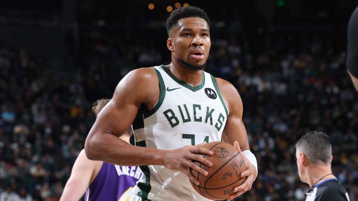 Giannis Antetokounmpo: ¿Futuro incierto en los Bucks o un nuevo comienzo?