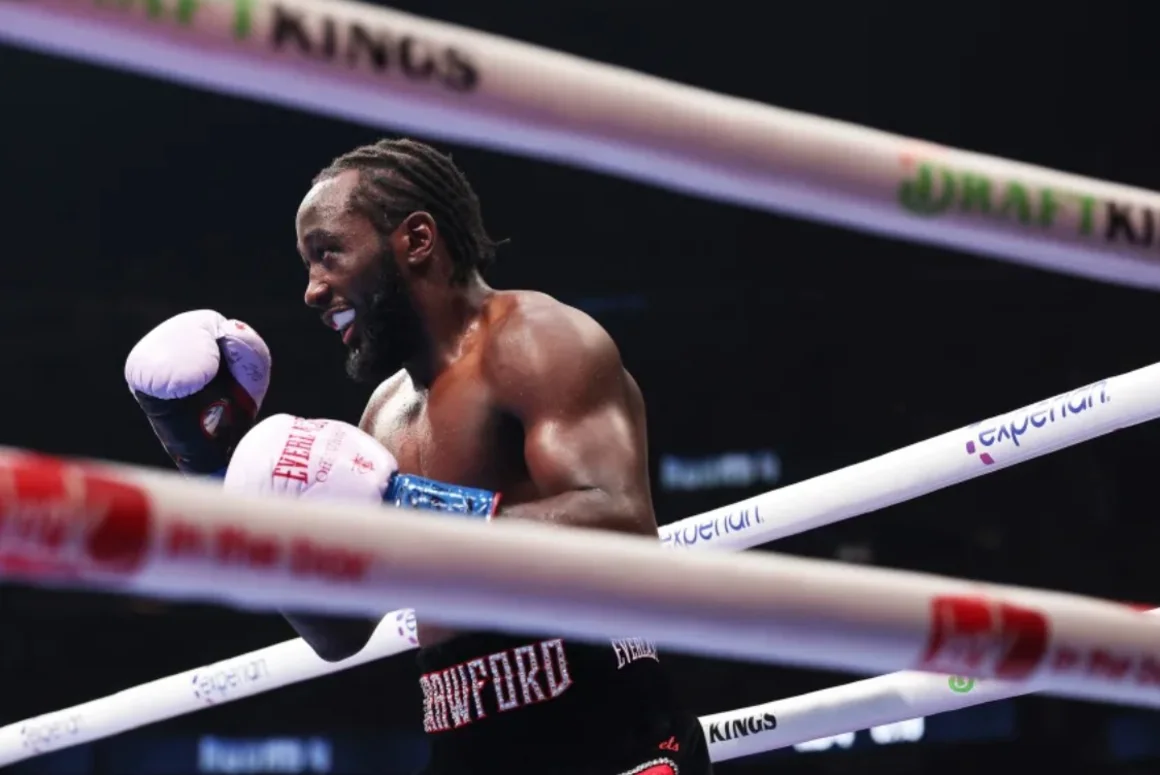 Terence Crawford anuncia su retiro invicto tras histórica victoria sobre Canelo Álvarez