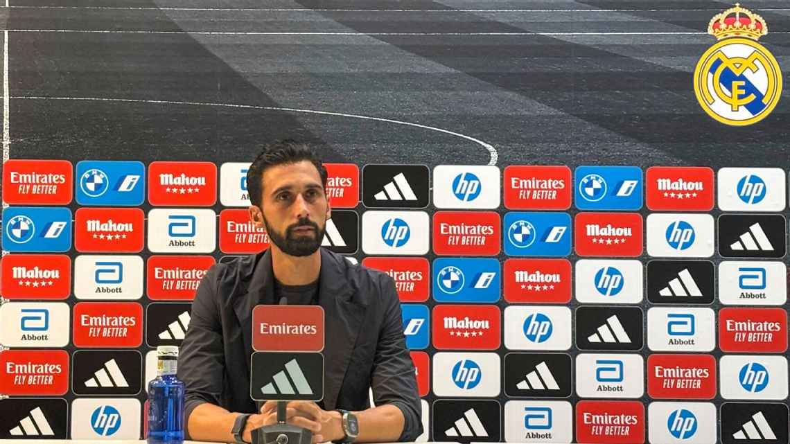 Álvaro Arbeloa asume el mando del Real Madrid con el respaldo de Florentino Pérez