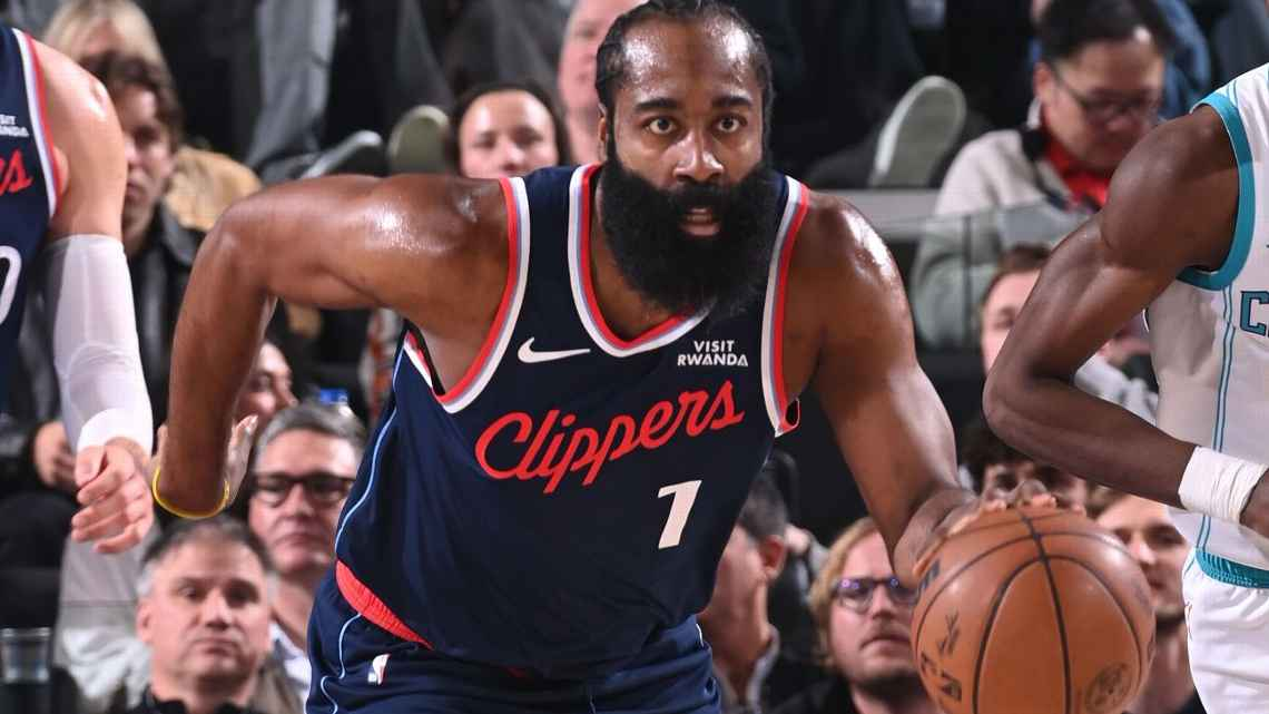 James Harden supera a Shaquille O'Neal y entra al top 9 de anotadores históricos de la NBA