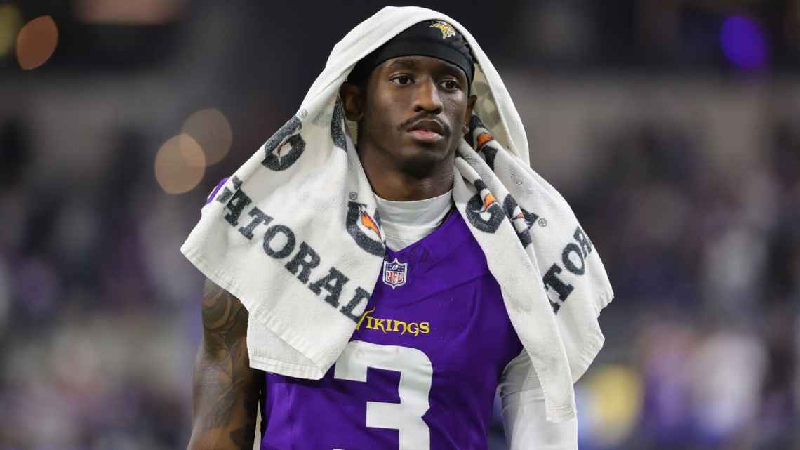 Fiscalía de Florida retira cargo por allanamiento contra Jordan Addison