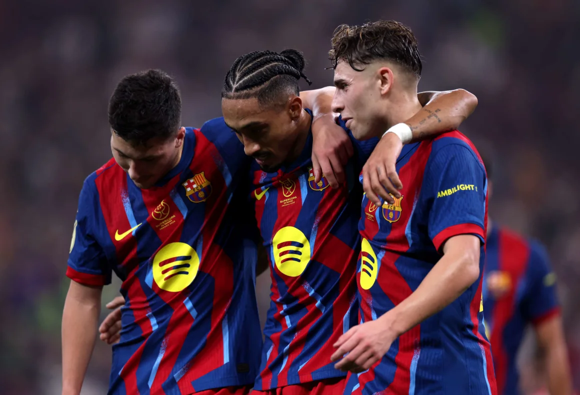 Barcelona arrasa al Athletic Club con goleada histórica y se mete en la final de la Supercopa de España