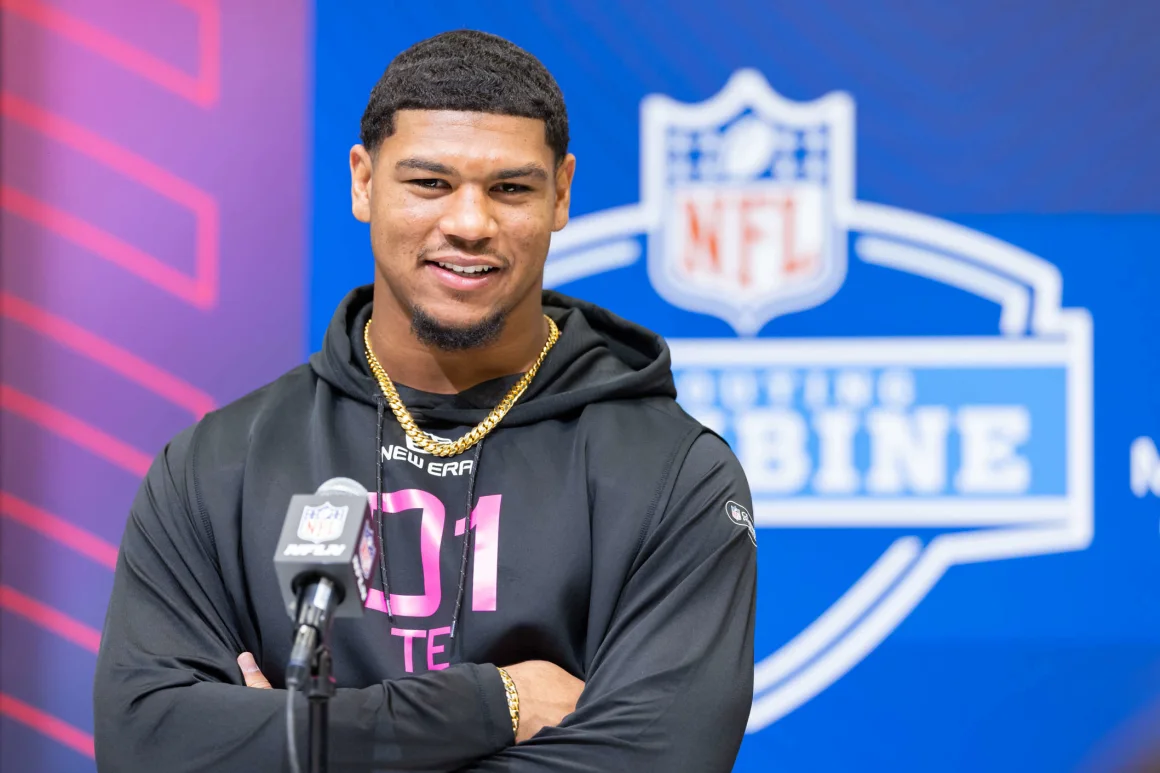 Elijah Arroyo, el joven talento que pone a los Seattle Seahawks en la mira del Super Bowl LX
