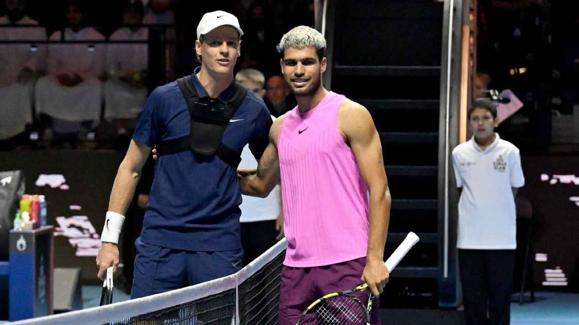 Alcaraz desafía a Sinner con su mejor arranque de temporada