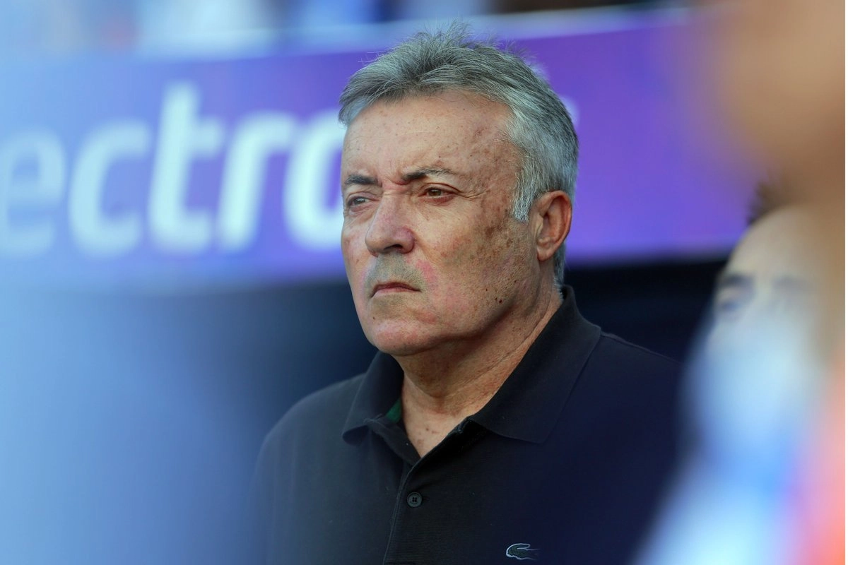 Domènec Torrent deja de ser técnico de Monterrey tras inicio irregular en el Clausura 2026