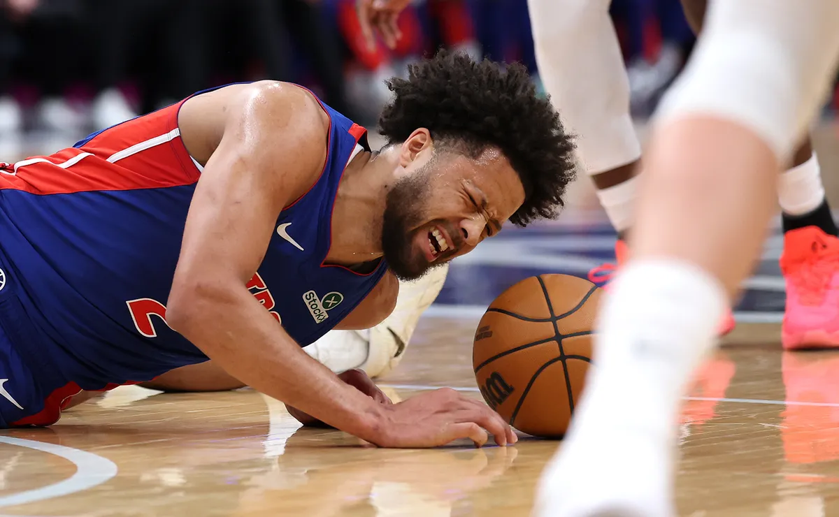 Cade Cunningham de los Pistons fuera de acción por un colapso pulmonar