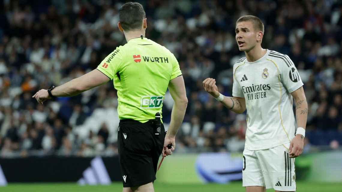 La expulsión de Mastantuono: lo que dijo y lo que pensó Arbeloa