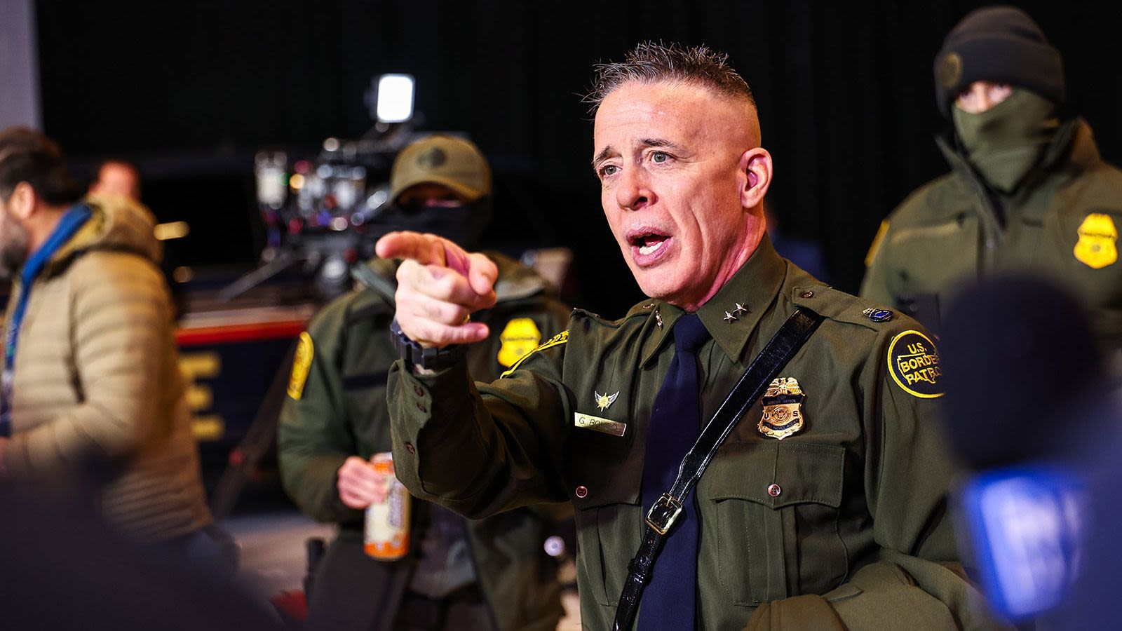 Fiscal de Minnesota investiga a Gregory Bovino y agentes federales por presunta represión migratoria