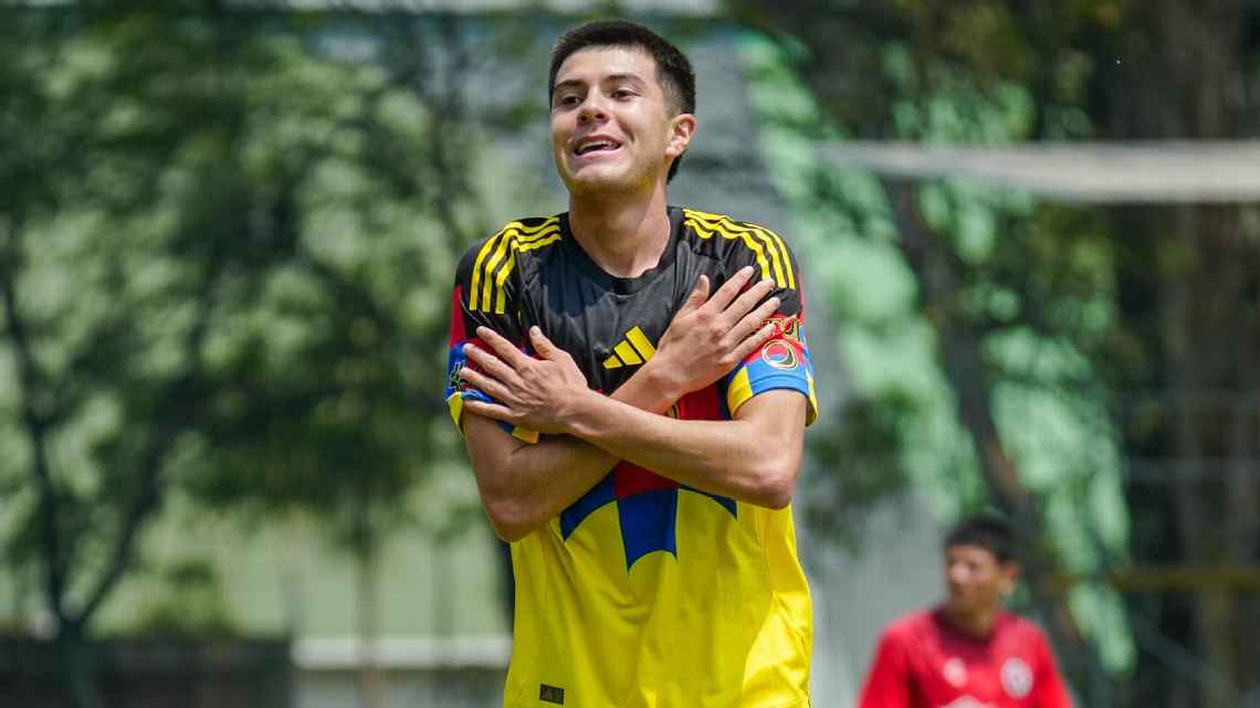 Diego Reyes Costilla se convierte en el primer mexicano fichado por Flamengo