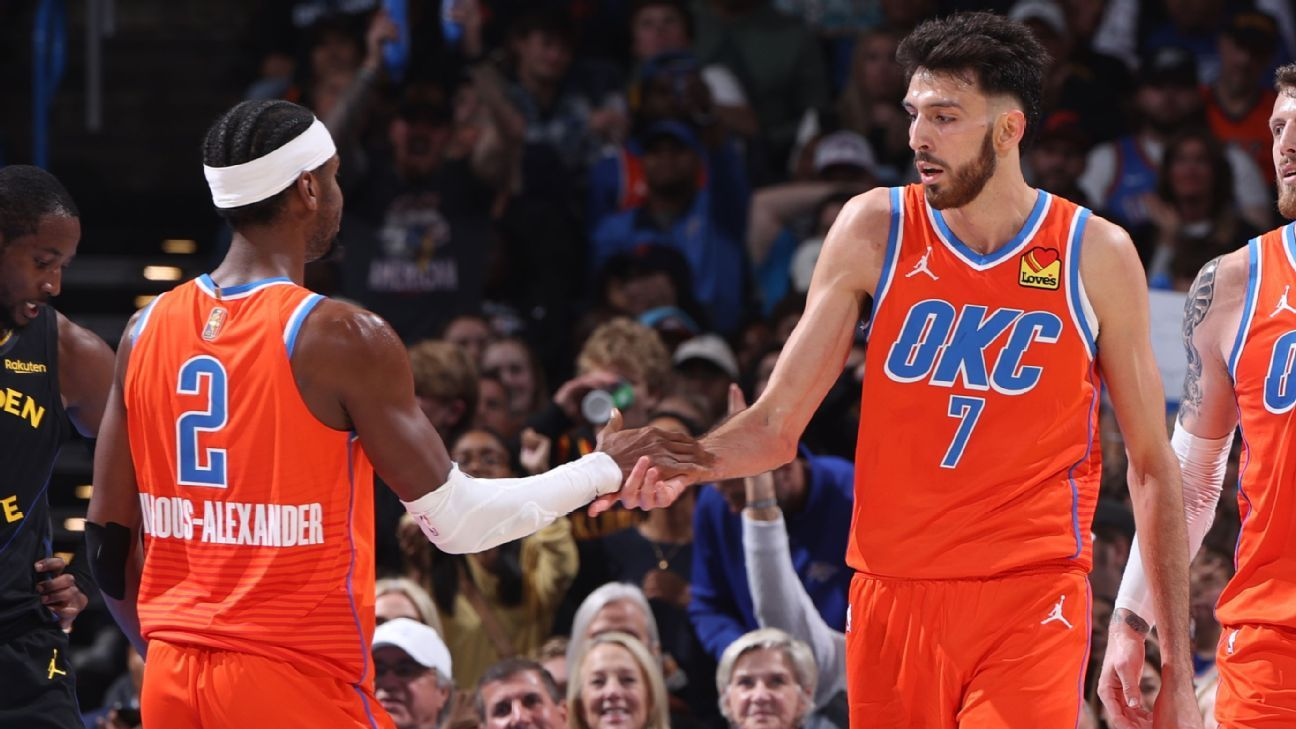 Thunder domina la temporada y Flagg deslumbra con 45 puntos en triunfo de Mavericks