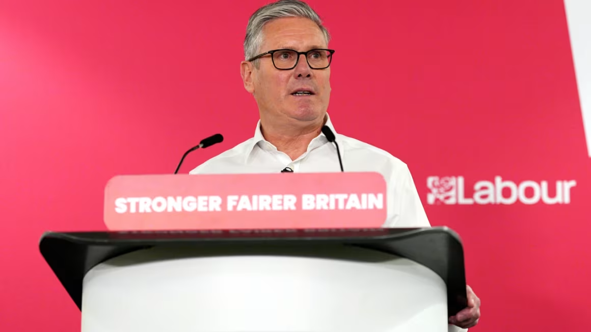 Keir Starmer enfrenta presión interna en el Partido Laborista por pedidos de dimisión
