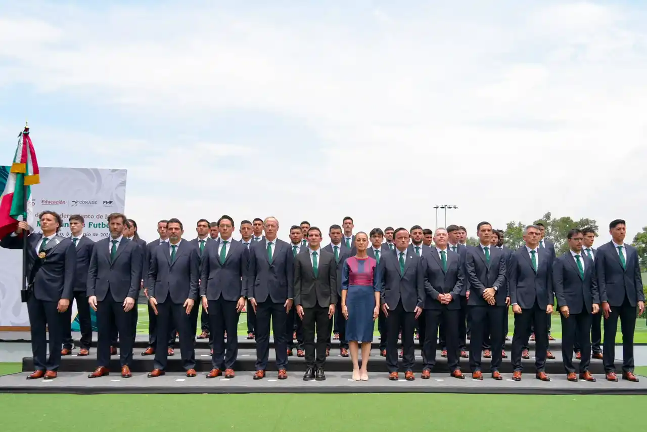 Claudia Sheinbaum abandera a la Selección Mexicana rumbo al Mundial FIFA 2026