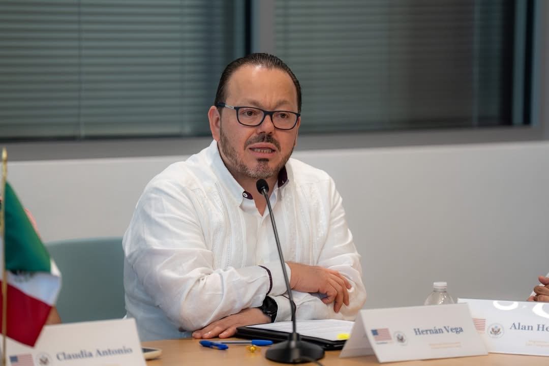 Hernán Vega Burgos rechaza acusaciones y asegura que nunca le han cancelado la visa de Estados Unidos