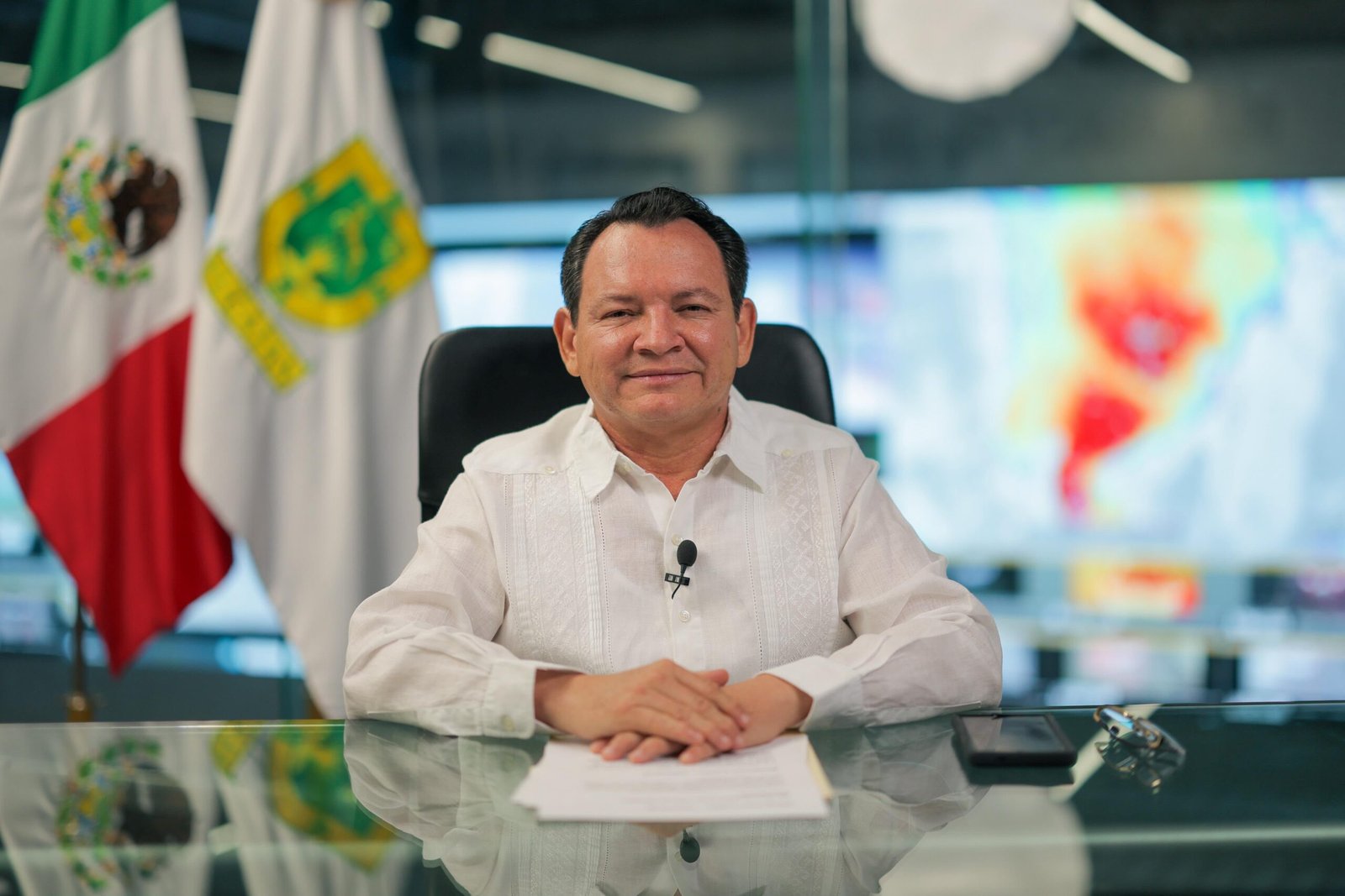 Gobernador de Yucatán exhorta a empresarios a evitar traslados innecesarios y proteger a sus trabajadores por las lluvias