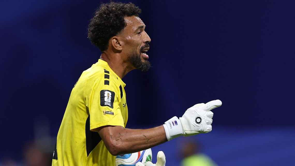Vozinha, el héroe de Cabo Verde que pidió guantes para todo un país