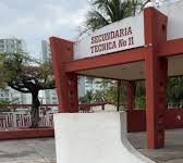 Reporte por pirotecnia moviliza a autoridades en la Secundaria Técnica 11 de Cancún