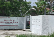 Empleados de la Segey trabajaron pese a suspensión de labores por lluvias en Yucatán