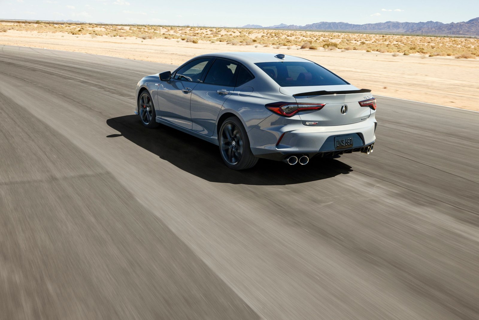 Acura TLX 2024: Renovación Deportiva con Avances en Tecnología y Diseño