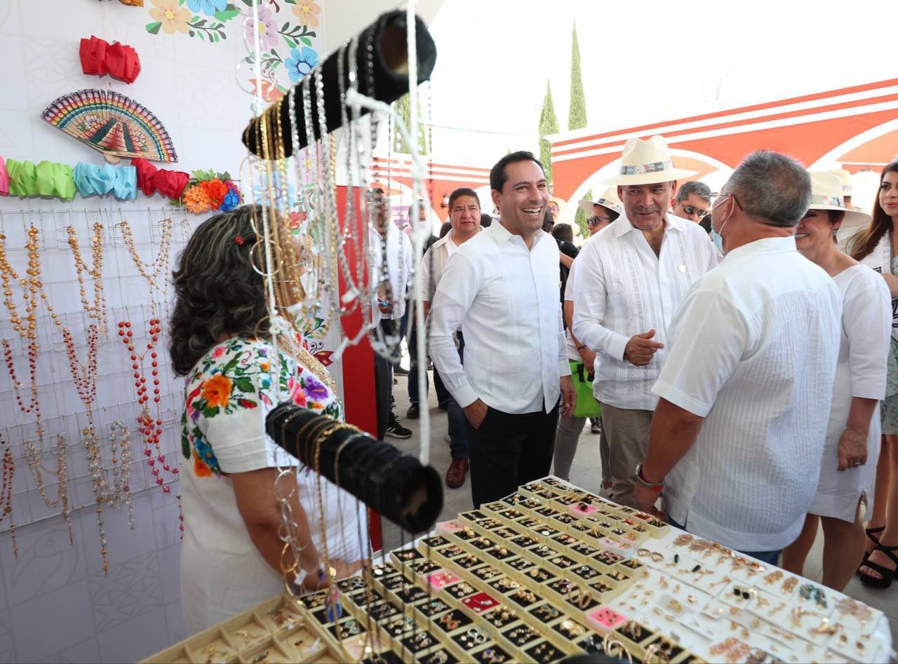 La cultura, los colores y sabores de Yucatán inundan cada rincón de la Feria Nacional de San Marcos
