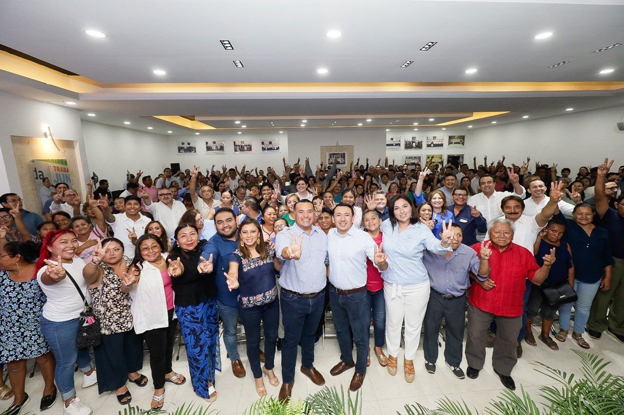 PAN Mérida respalda al alcalde Renán Barrera en su segundo informe