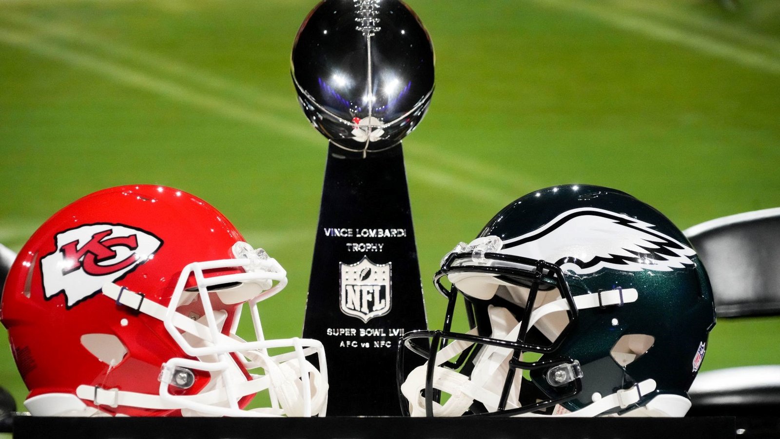 Kansas City vs Filadelfia, van por el Super Bowl LVII