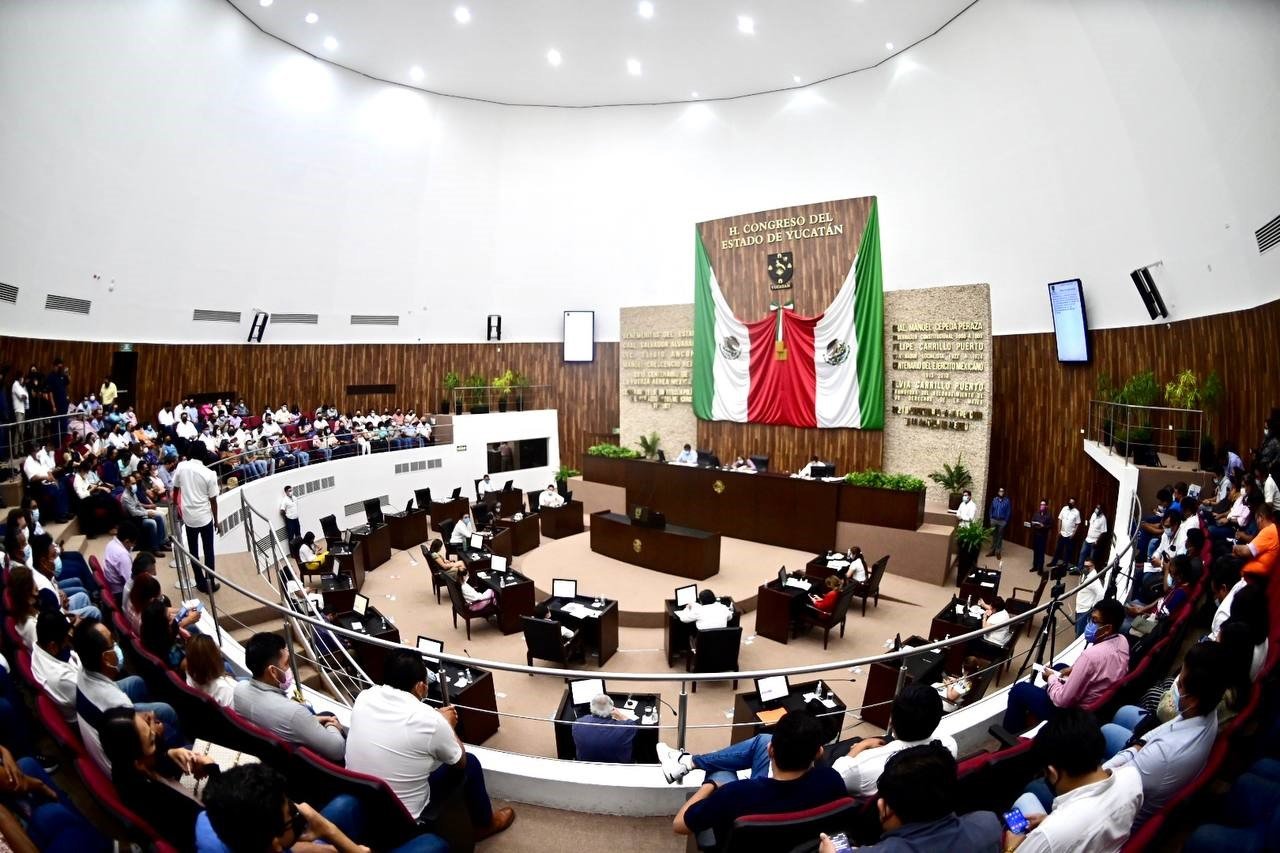 Congreso aprueba iniciativa de Ley del ISSTEY para proteger las pensiones de los trabajadores
