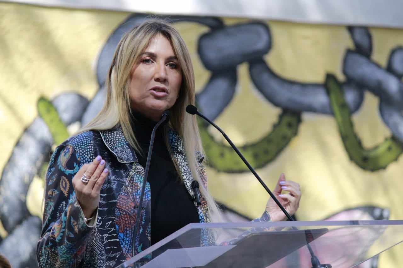 Develan mural que hace conciencia sobre Violencia Ácida en contra de mujeres