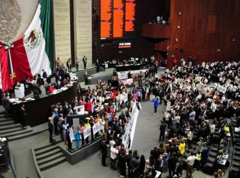 La Reforma Eléctrica fue rechazada con todo y comas