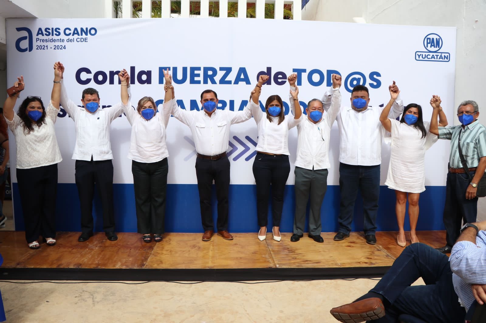 Asís Cano se registra como candidato para dirigir el PAN Yucatán para el 2021-2024