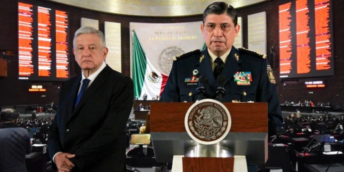 General Luis Cresencio Sandoval cancela junta con diputados